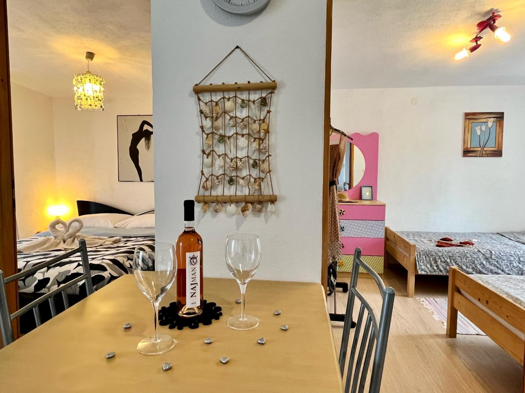 Apartments Stela กอร์นยิ คาริน ห้อง รูปภาพ