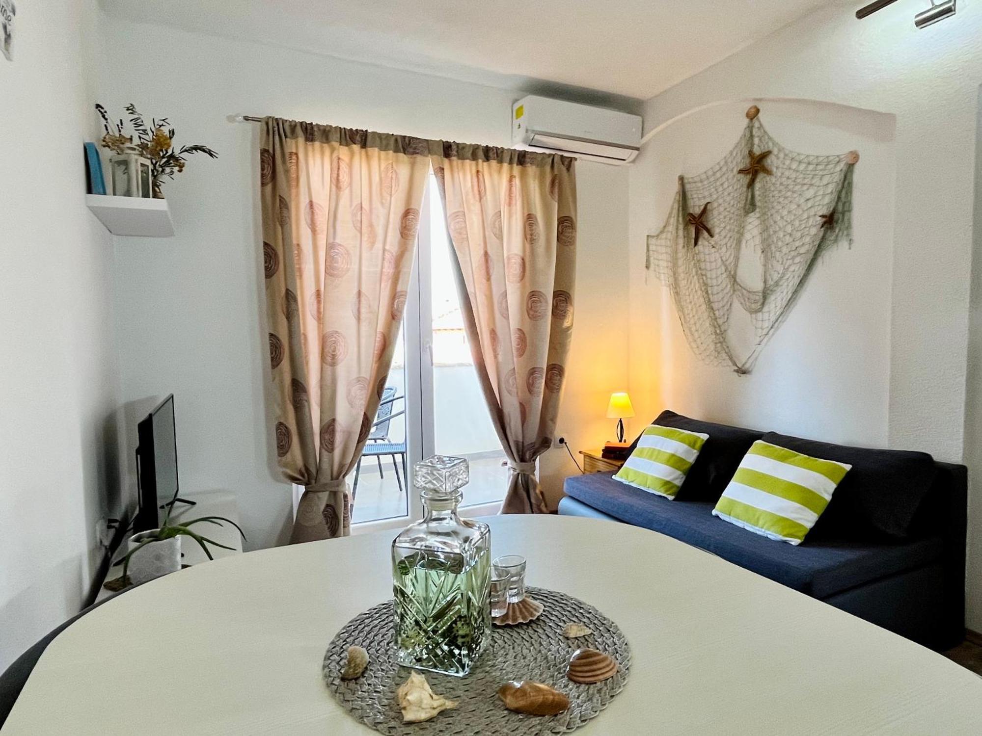 Apartments Stela กอร์นยิ คาริน ห้อง รูปภาพ