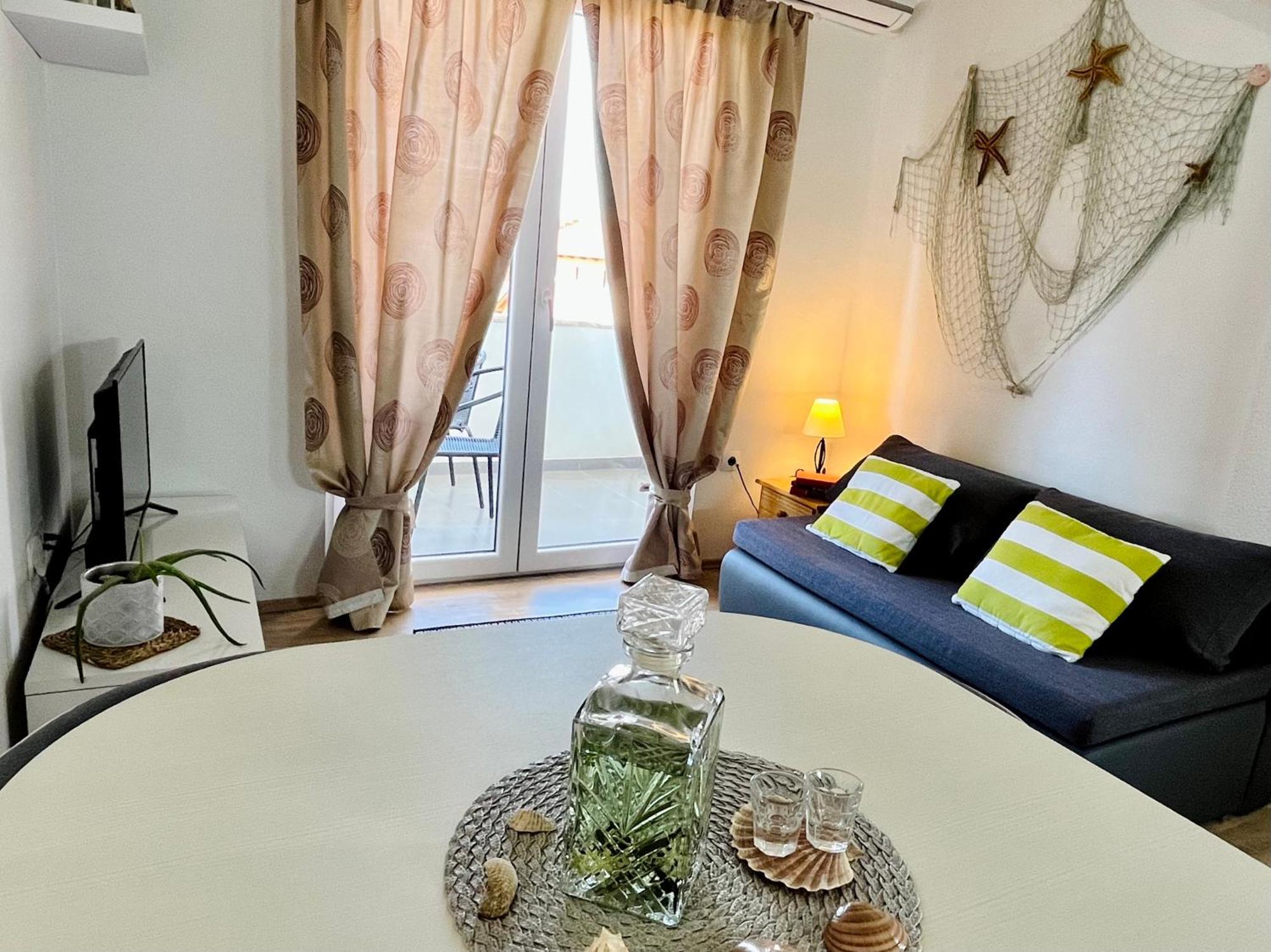 Apartments Stela กอร์นยิ คาริน ห้อง รูปภาพ