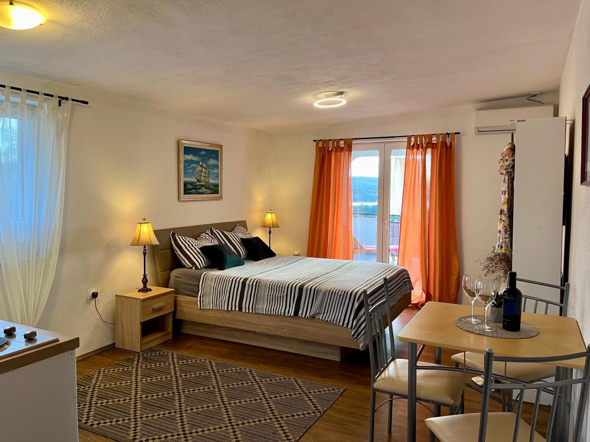 Apartments Stela กอร์นยิ คาริน ภายนอก รูปภาพ